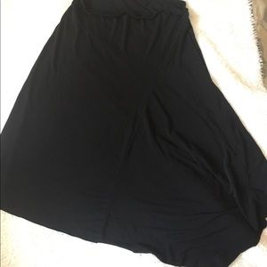 Simple black skirt
